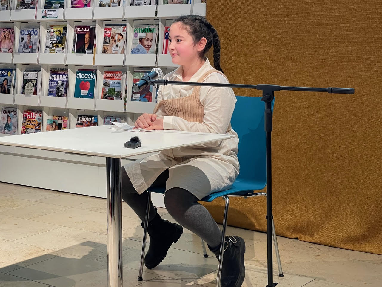 Elfida Yilmaz 1. Preis Bildergeschichte  der Schreck In der Kategorie  Bildergeschichte  gewinnt  Elfida Yilmaz f&uuml;r ihre fantasievolle  und spannende Geschichte „Der  Schreck“ den 1. Preis.